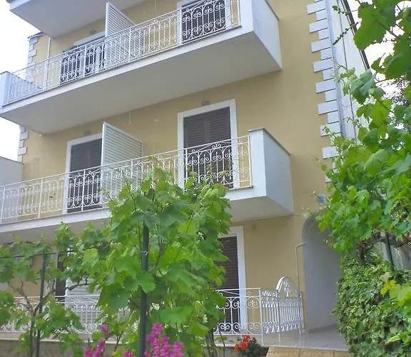 Flora Studios Corfu - Adults Only