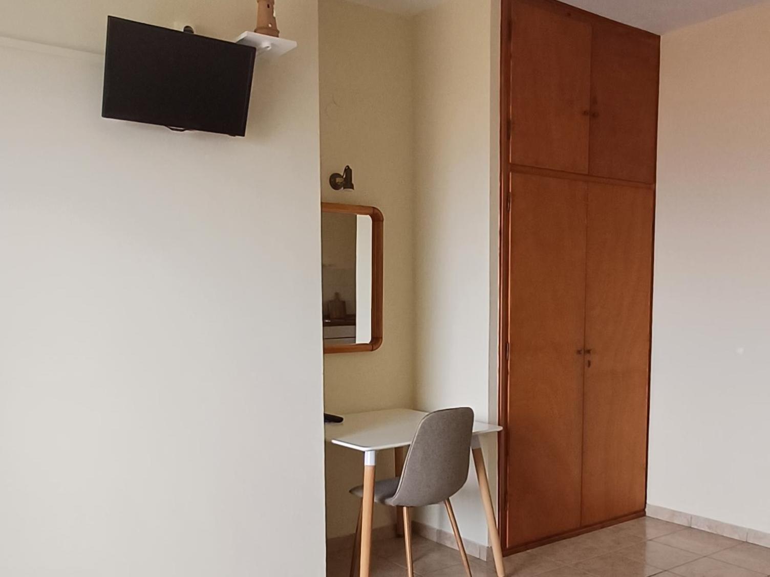 Flora Corfu - Adults Only Apartment
