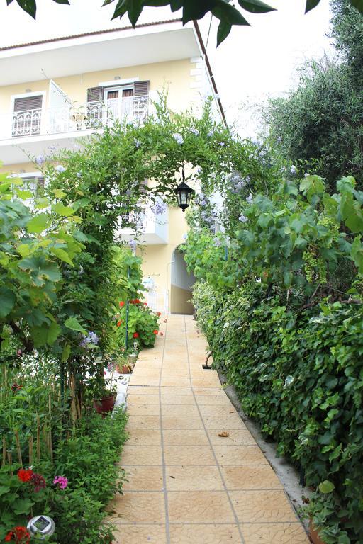 Apartment Flora Corfu - Adults Only
